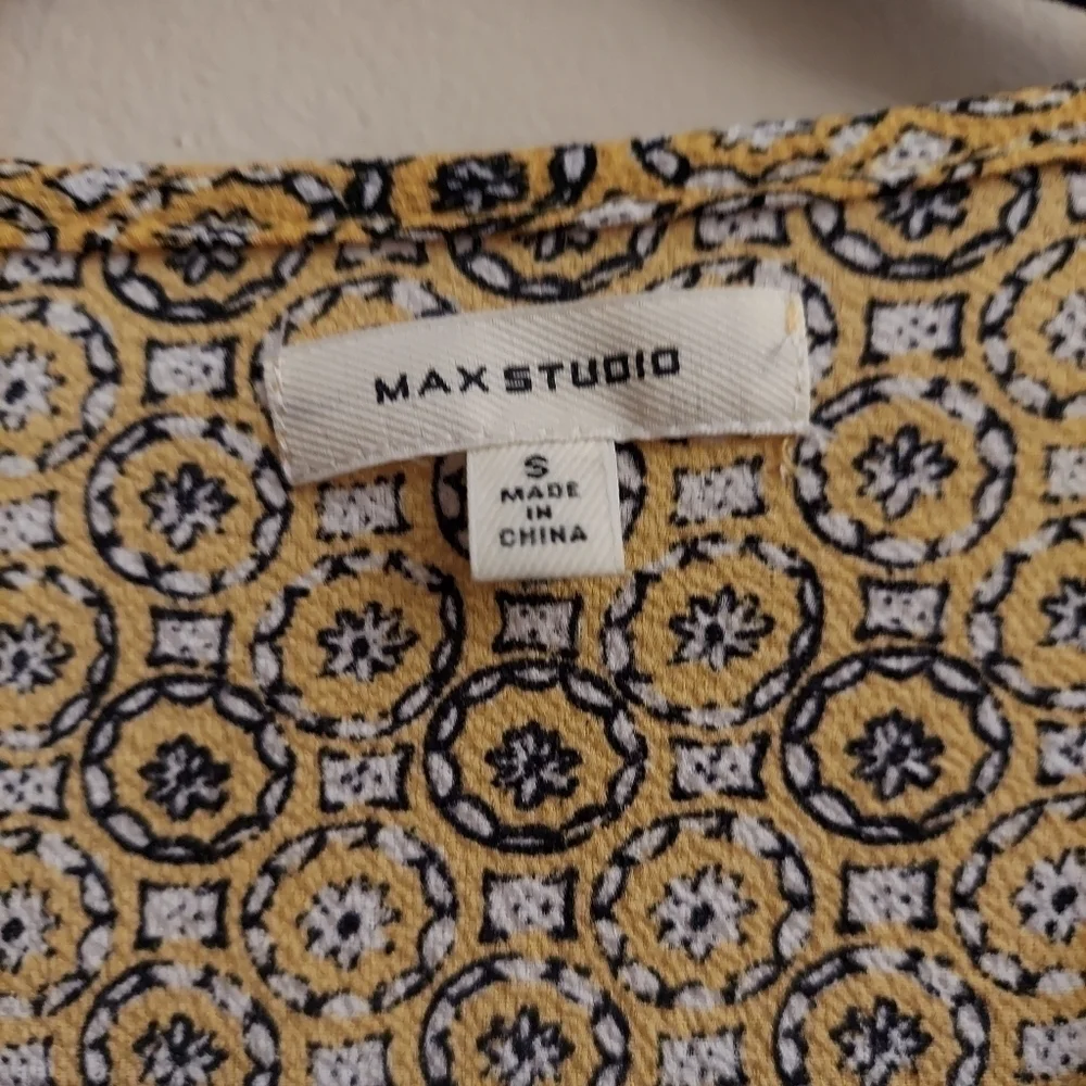 MAX STUDIO Ruffled Hi/Lo Yellow Floral Crepe Wrap Dress - Picture 3 of 15